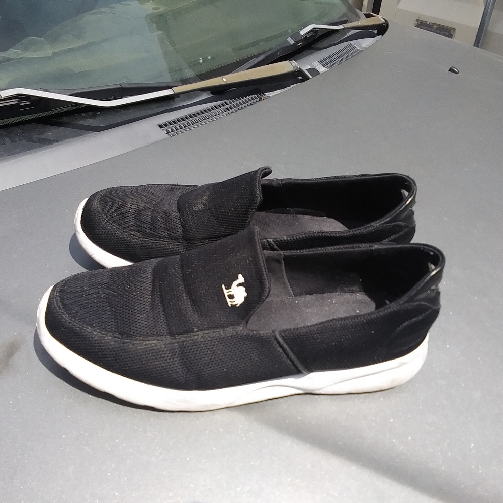Camel crown light weight shoes